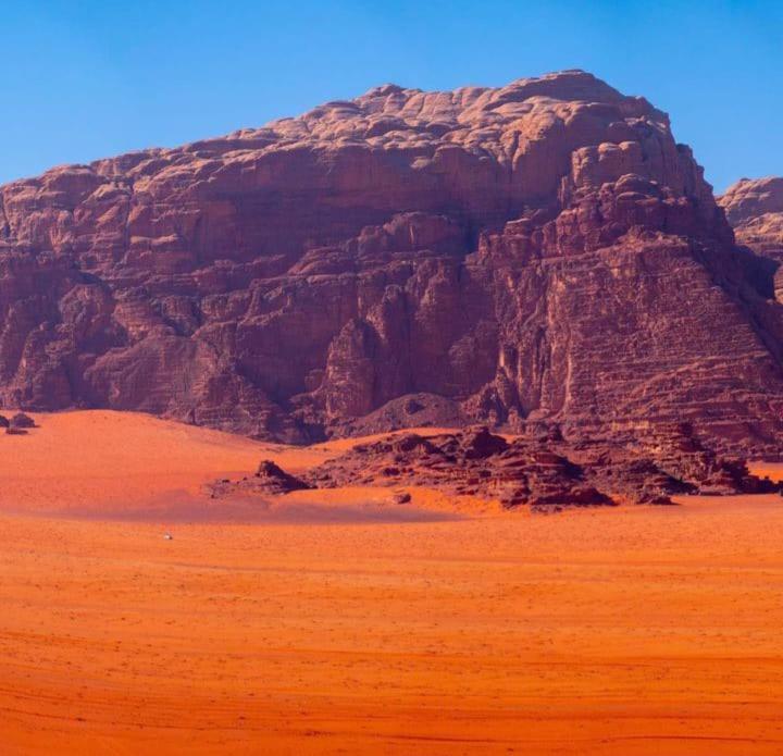 Saleem With Jeep Tour Apartamento Wadi Rum Exterior foto