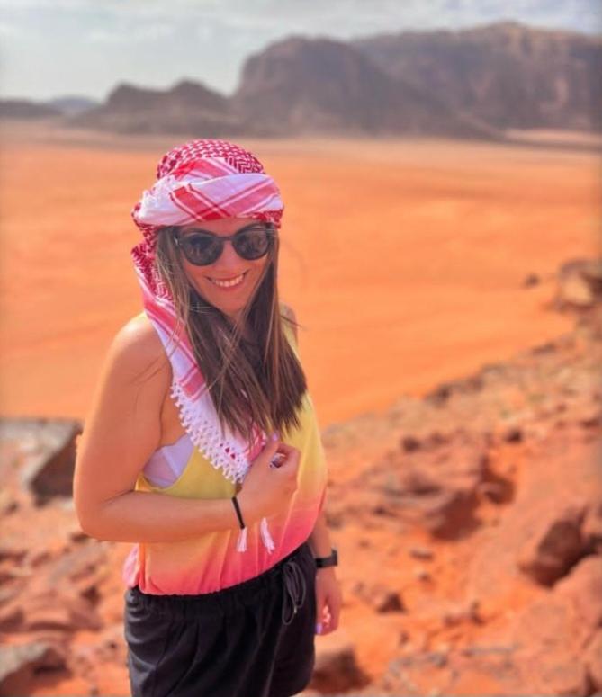 Saleem With Jeep Tour Apartamento Wadi Rum Exterior foto